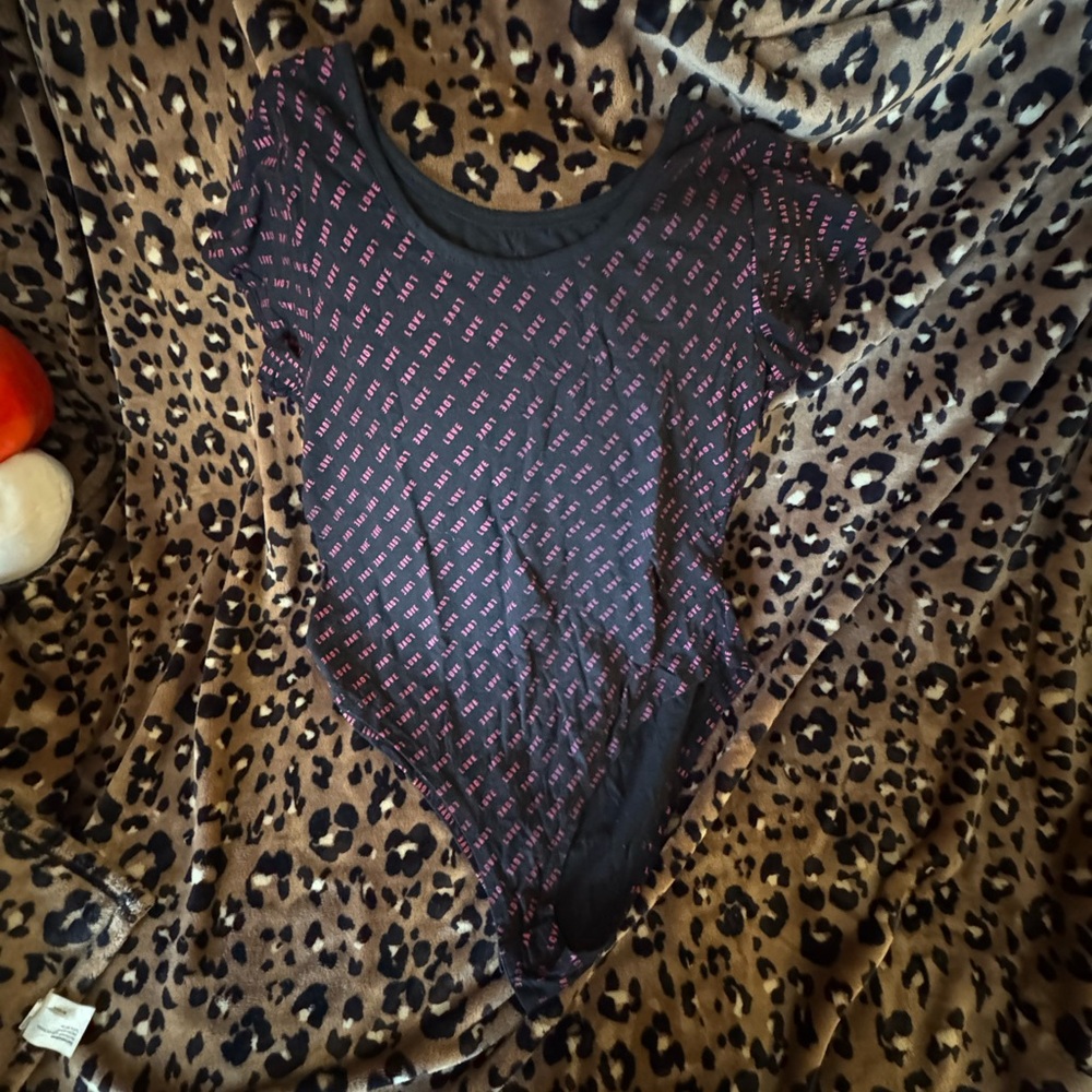 love love love body suit shirt with snaps